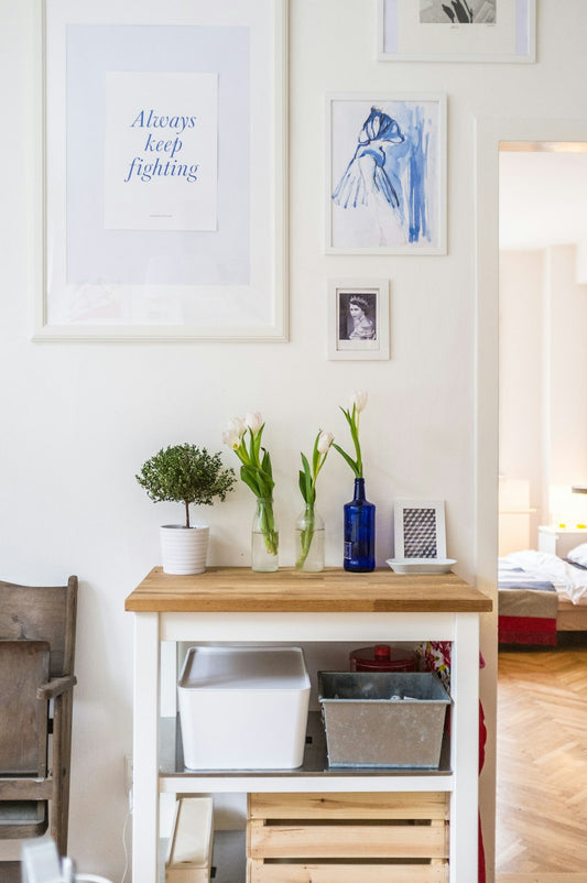 How to Style a Gallery Wall in Your Home