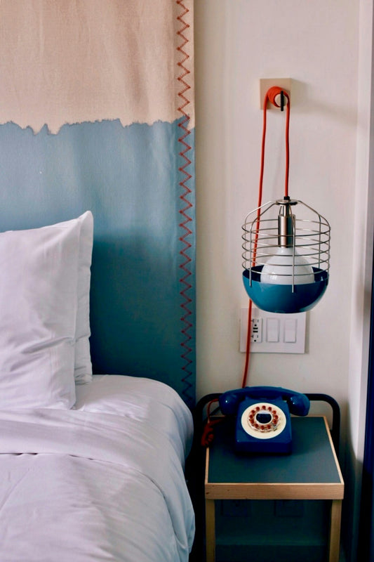 Incorporating Vintage Pieces into Modern Home Decor