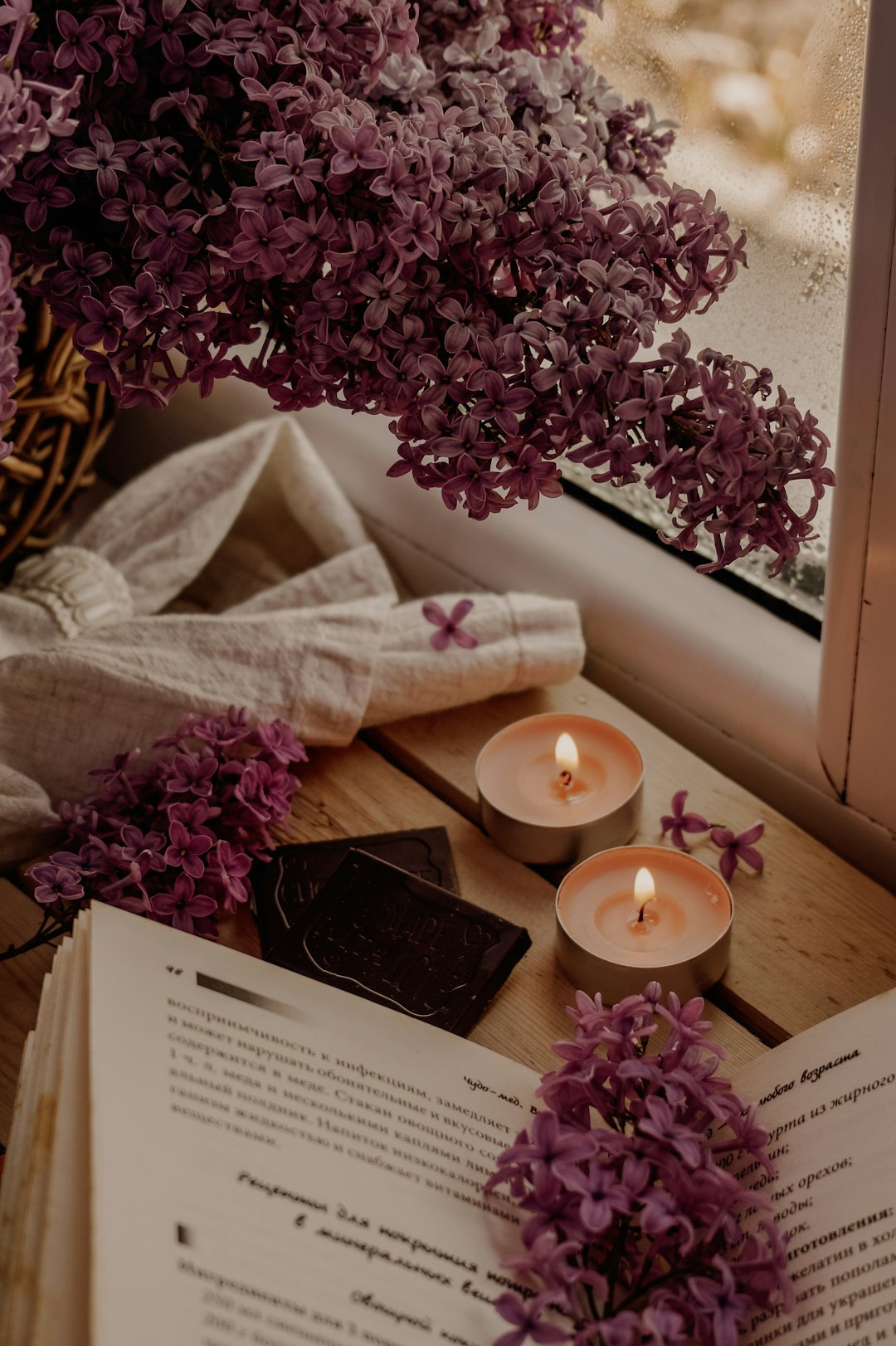 Embracing Hygge: The Danish Art of Coziness at Home
