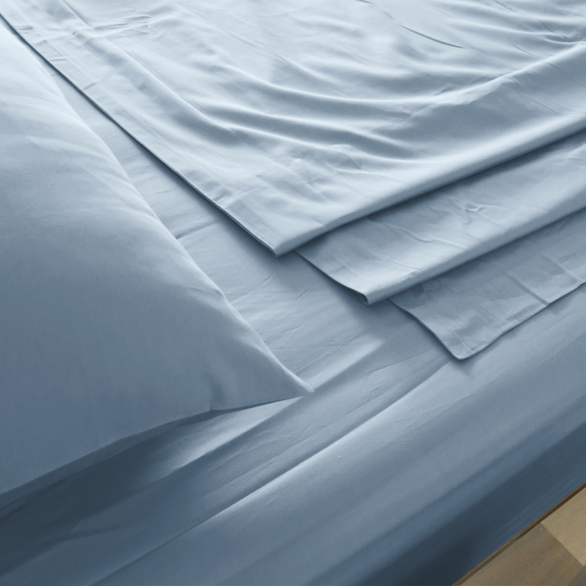 Royal Comfort 1000 Thread Count Bamboo Cotton Sheet and Quilt Cover Complete Set - King - Blue Fog