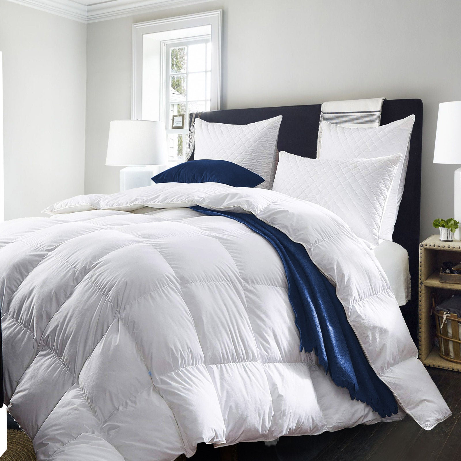 Royal Comfort Quilt 50% Duck Down 50% Duck Feather 233TC Cotton Pure Soft Duvet - King - White